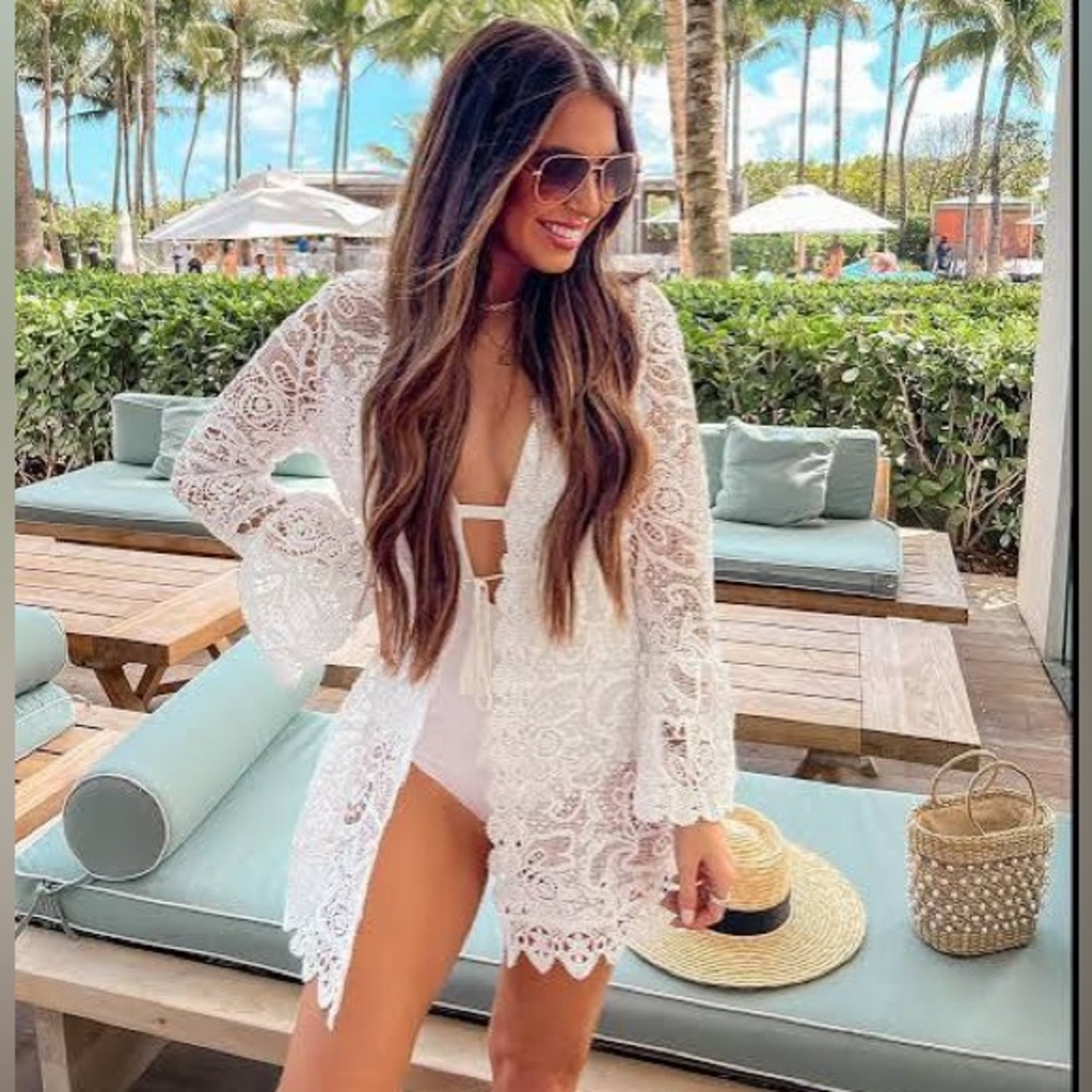 Magnolia Boutique x Hollie Woodward White Lace Cover-Up